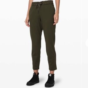 Lululemon On the Fly Pants